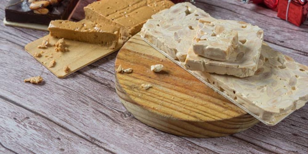 Alimentos que ayudan a cuidar la salud bucal en Navidad